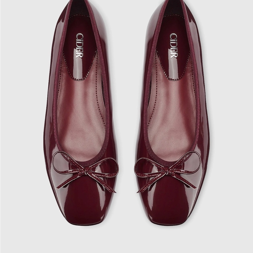 Cider Women's Burgundy Ballet Flats